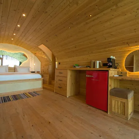 Seaview Campsite *